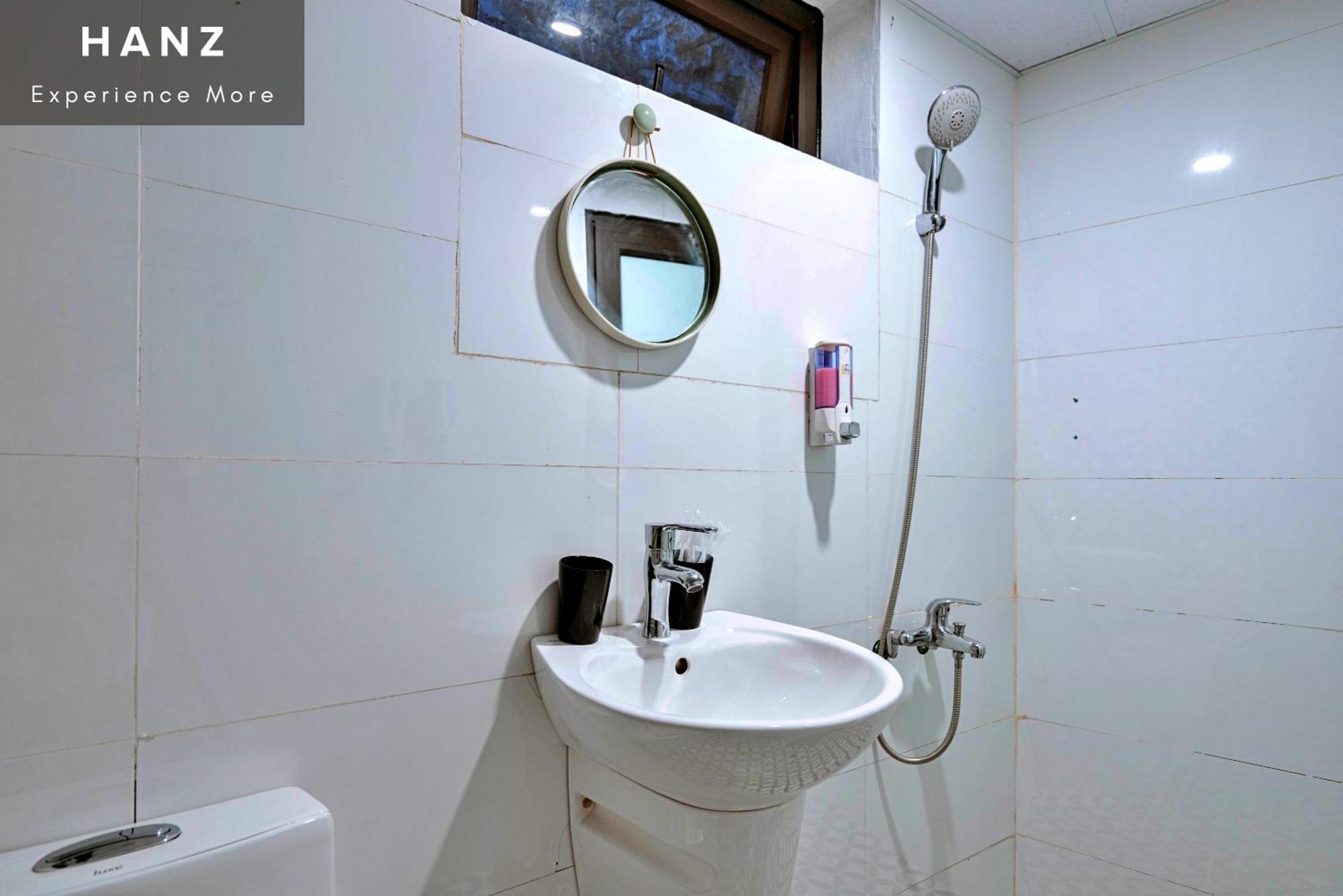 Private Room In Halong City Center - Hanz Almor1 Ha Long Bilik gambar